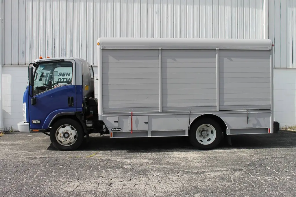 Isuzu NRR 2019