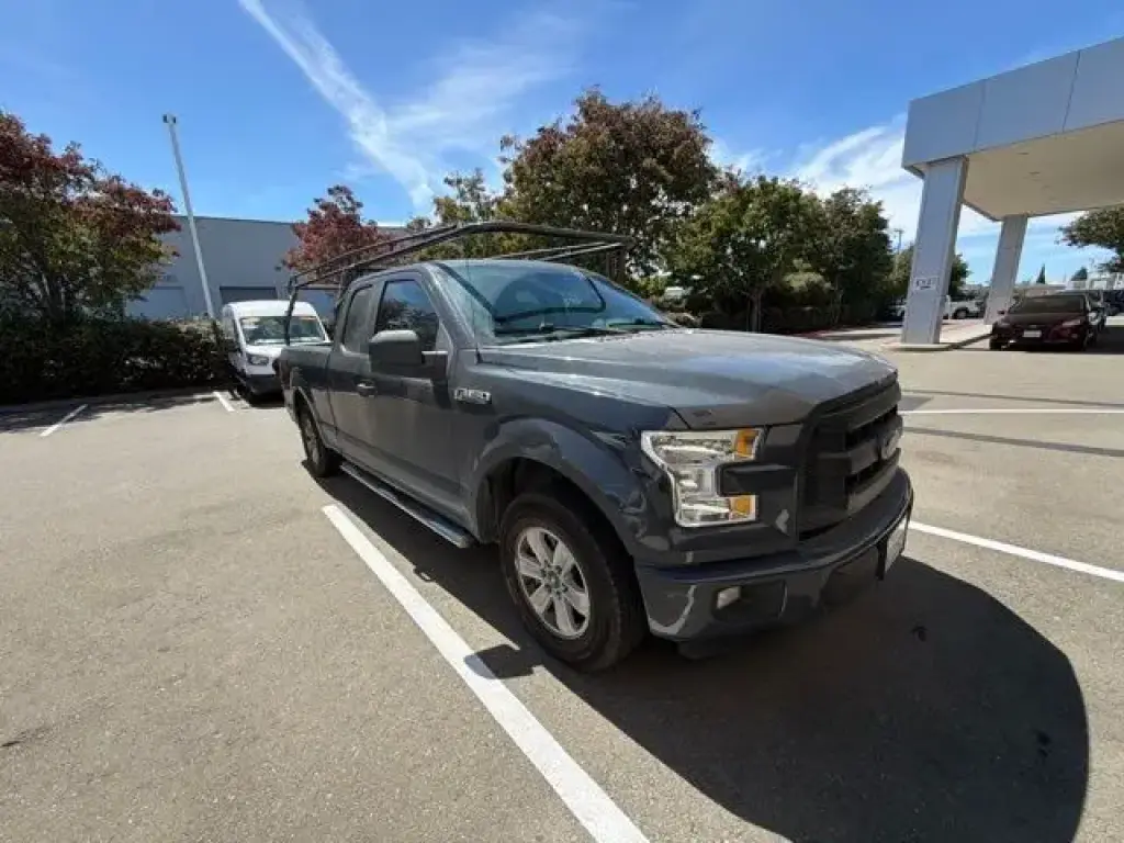 Ford F-150 2016 4x2 XL Cabina XL 6.5 ft. TB