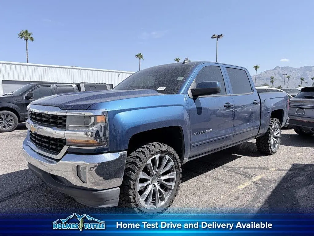 Chevrolet Silverado 1500 2016 4x2 LT 4dr Crew Cab con motor de 5.8 ft. SB