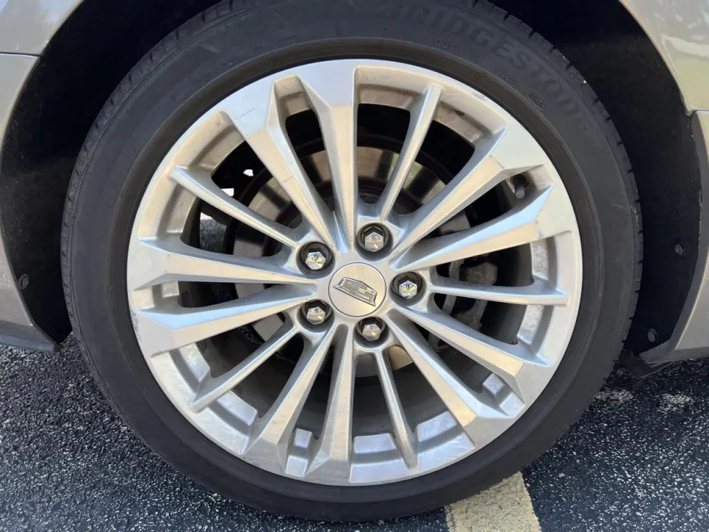 2017 Cadillac CTS Sedan 4dr Sdn 3.6L Luxury AWD