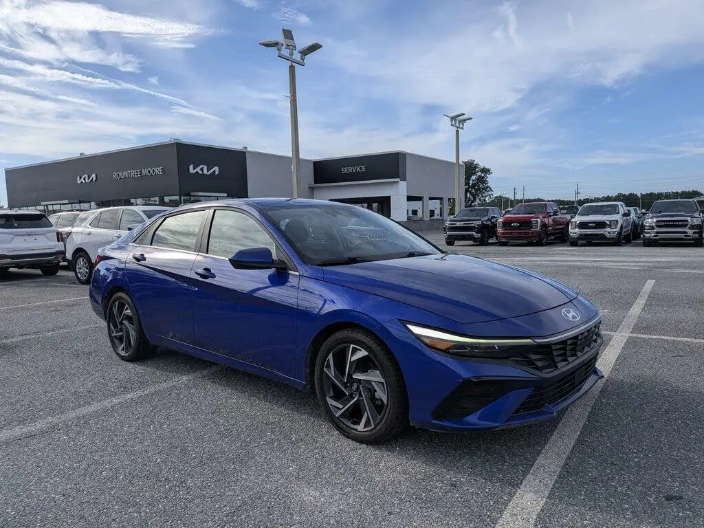 Hundai Elantra 2025 SEL Conveniencia 4dr Sedán