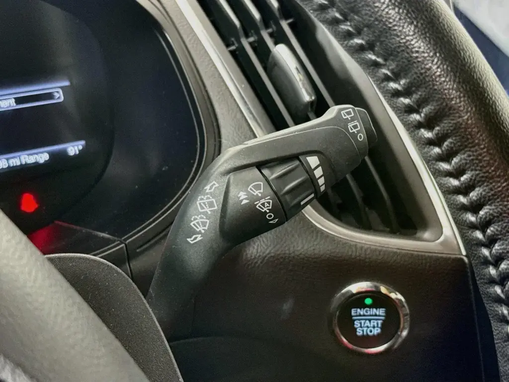 Ford Edge 2023 AWD Titanium 4dr Crossover