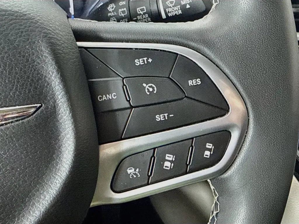 Chrysler Pacifica 2024 Touring L 4dr Mini-Van