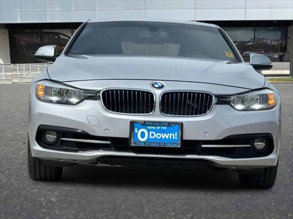 Serie 3 BMW 2017 330e iPerformance 4p Sedán