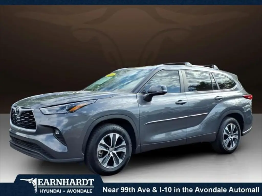 Toyota Highlander 2023 XLE 4p SUV