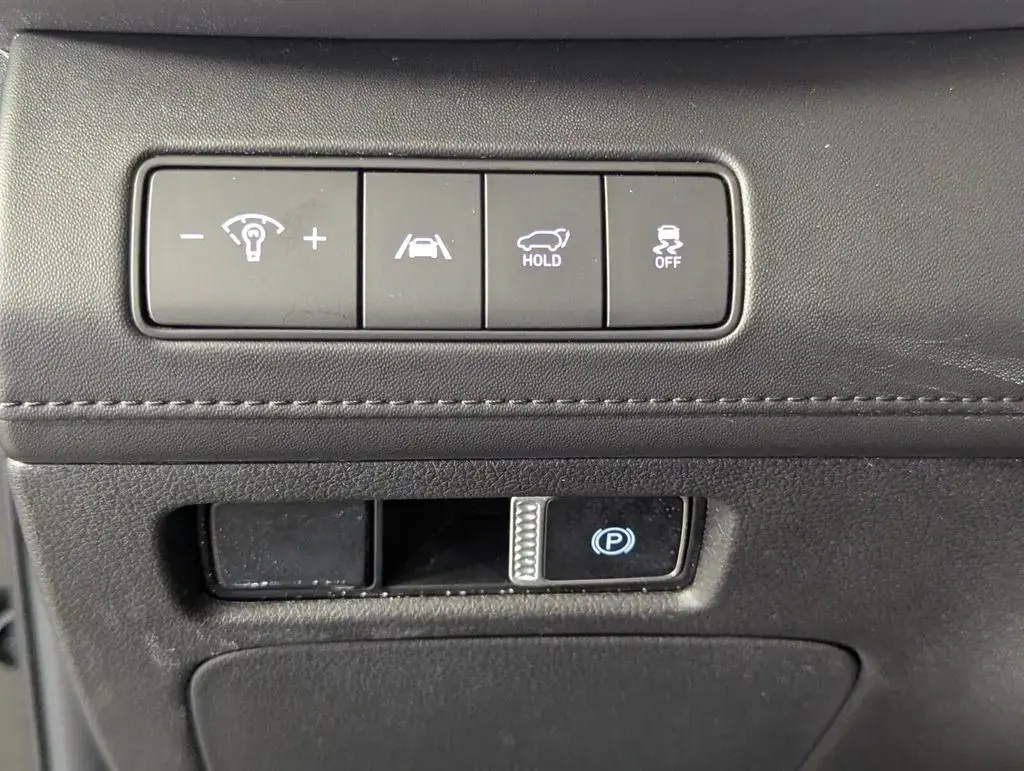Hyundai SANTA FE 2023 AWD Limited 4dr Crossover