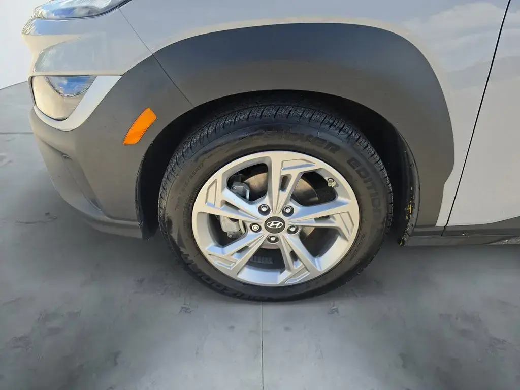 Hyundai KONA 2023 SEL 4dr Crossover