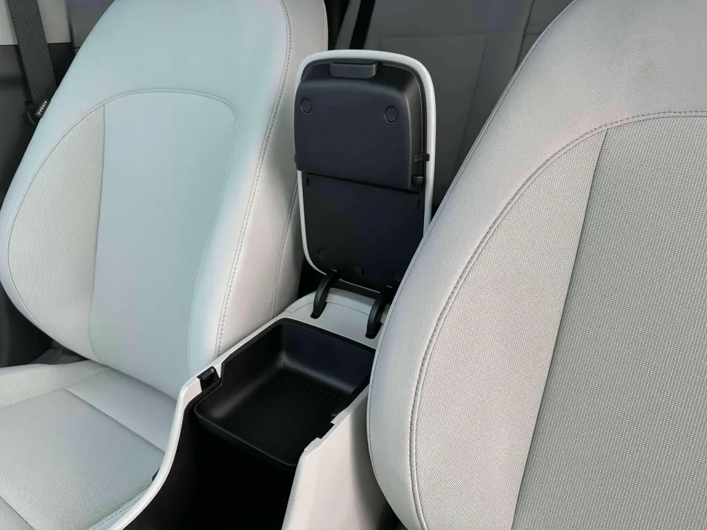 Hyundai KONA 2024 SEL 4dr Crossover