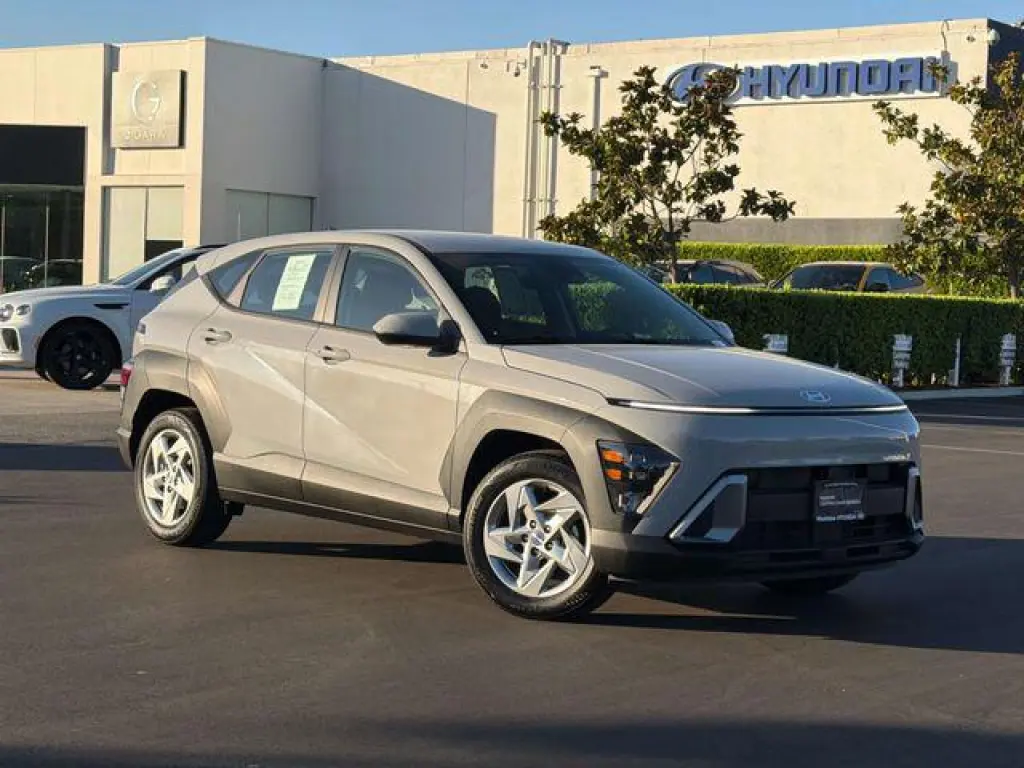 Hyundai KONA 2025 SE Crossover 4 puertas
