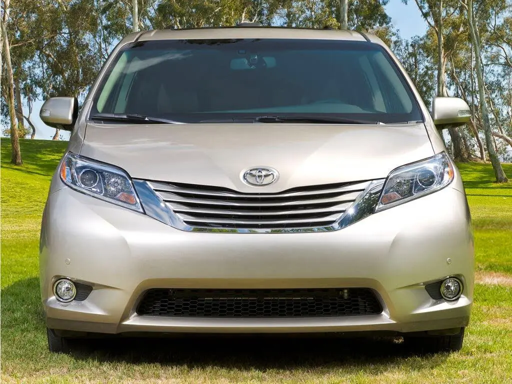 Toyota Sienna 2016 AWD XLE 7-Pasajeros 4puertas Minivan