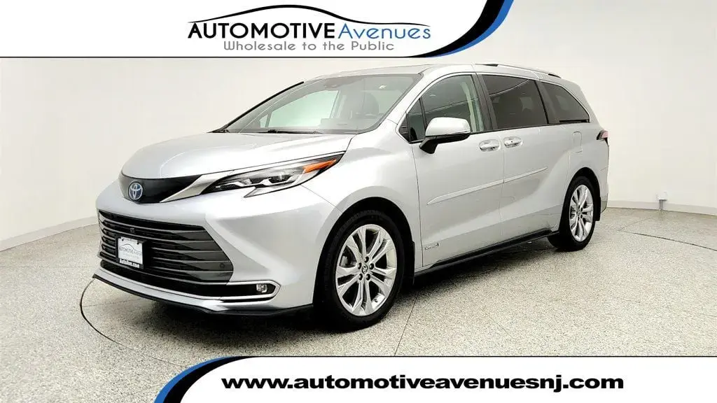 Toyota Sienna 2021 Platinum 7-Pasajeros 4p Mini-Van