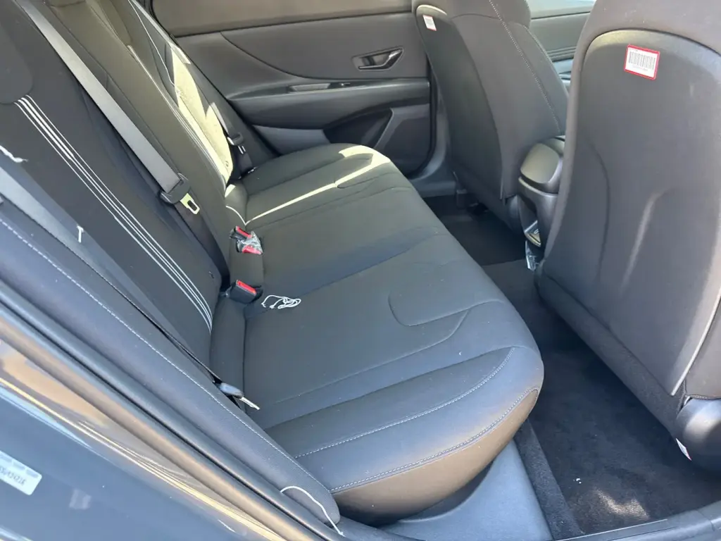 Hyundai ELANTRA 2025 SEL Sport 4dr Sedan
