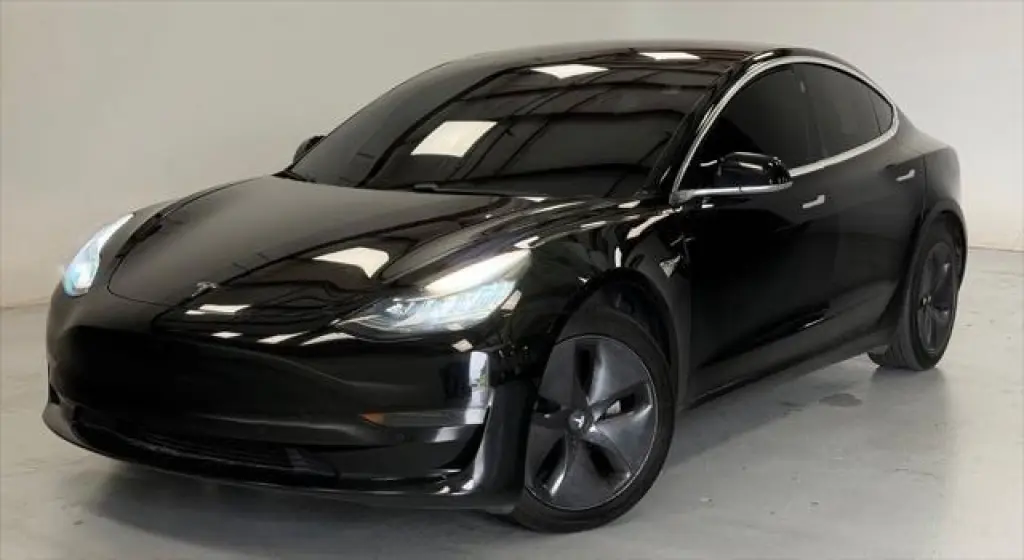 Tesla Model 3 2019 AWD Long Range 4p Fastback
