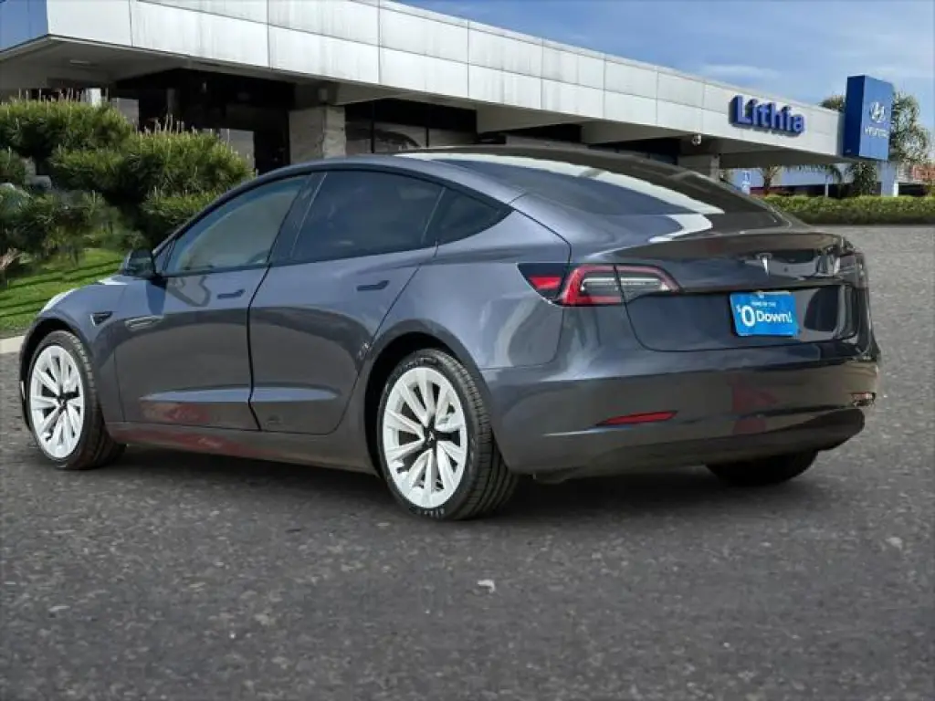 Tesla Modelo 3 2023 Sedán 4p.
