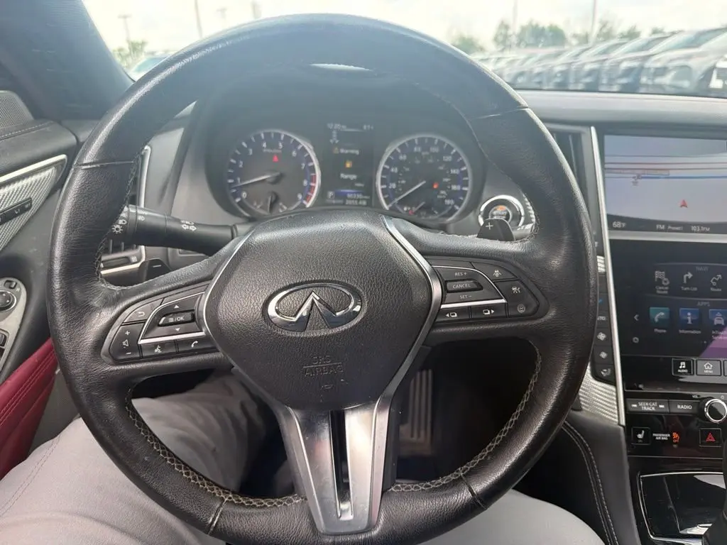 2017 INFINITI Q60