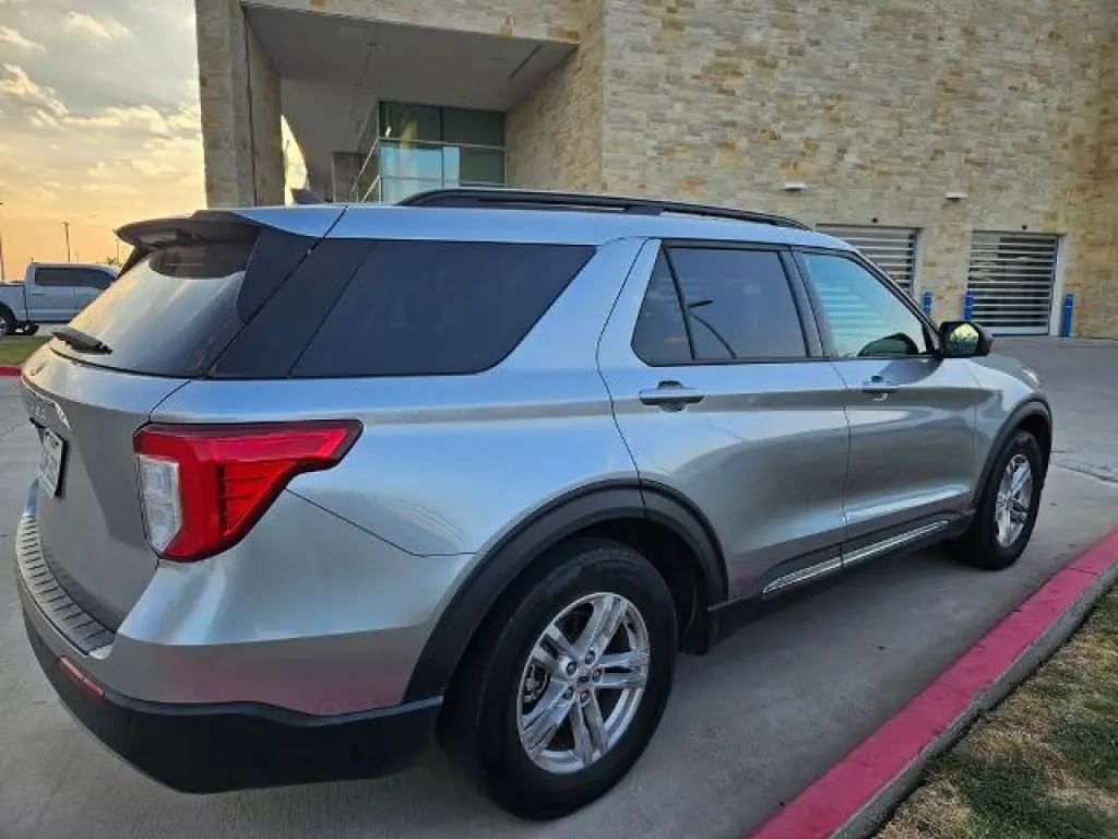 Ford Explorer 2022 XLT 4p SUV