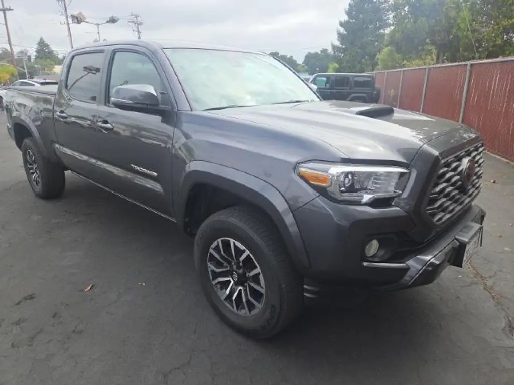 Toyota Tacoma 2023 4x4 TRD Sport 4dr Cabina Doble 6.1 ft LB