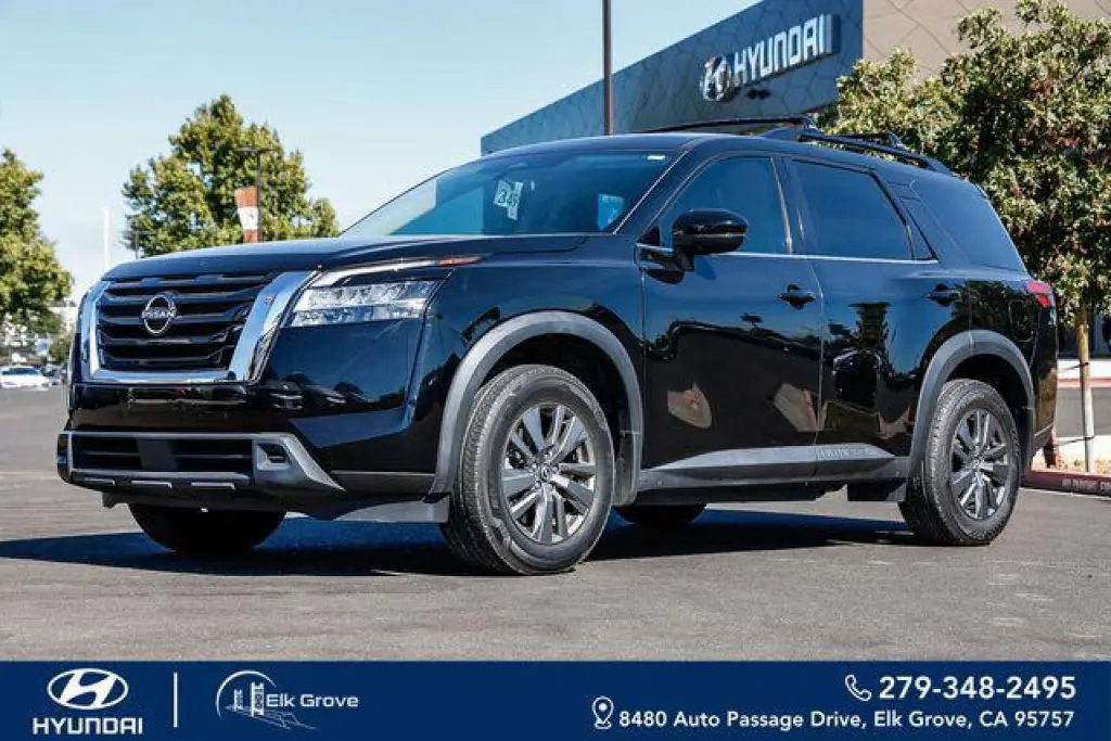 Nissan Pathfinder 2022 SV 4p SUV