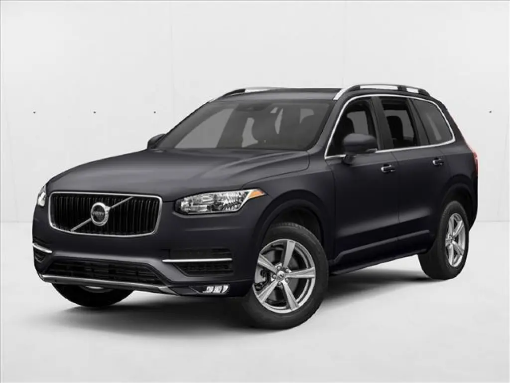 Volvo XC90 2018 T5 Momentum 7-Pasajeros 4p SUV