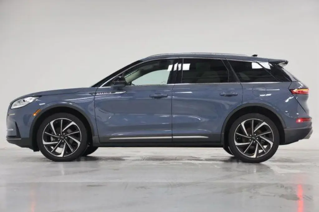 Lincoln Corsair 2023 AWD Reserve 4dr SUV