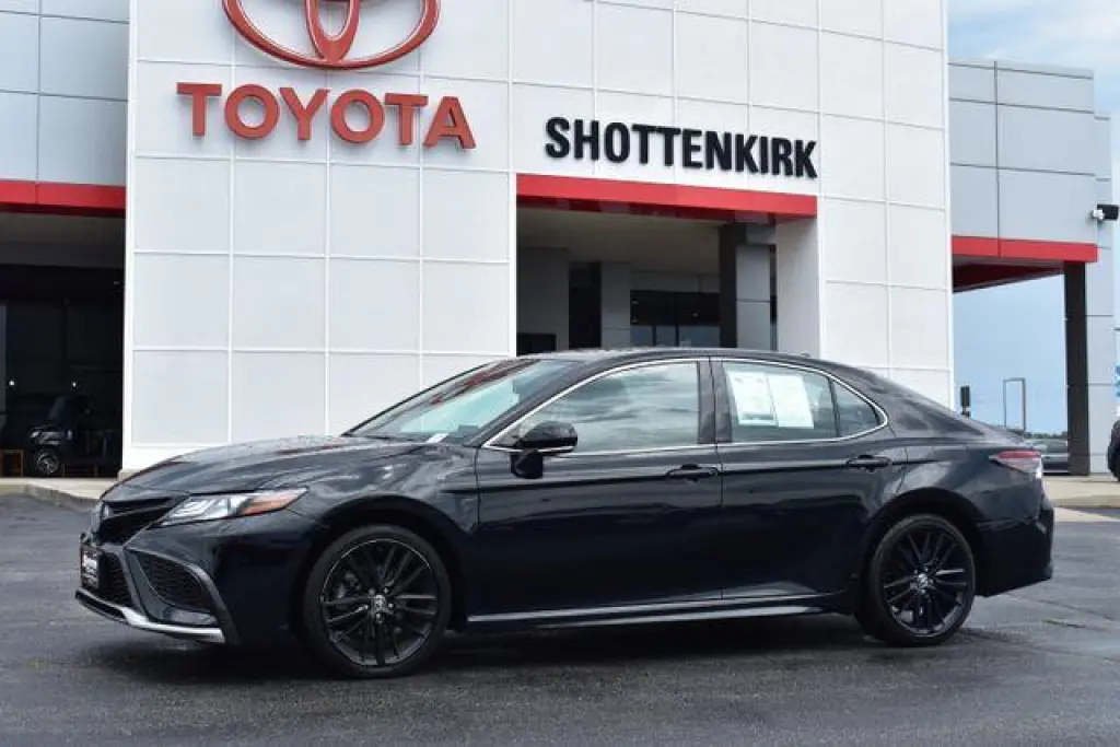 Toyota Camry 2024 XSE 4p Sedan