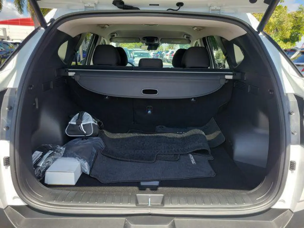 Hyundai TUCSON 2026 SEL 4p SUV