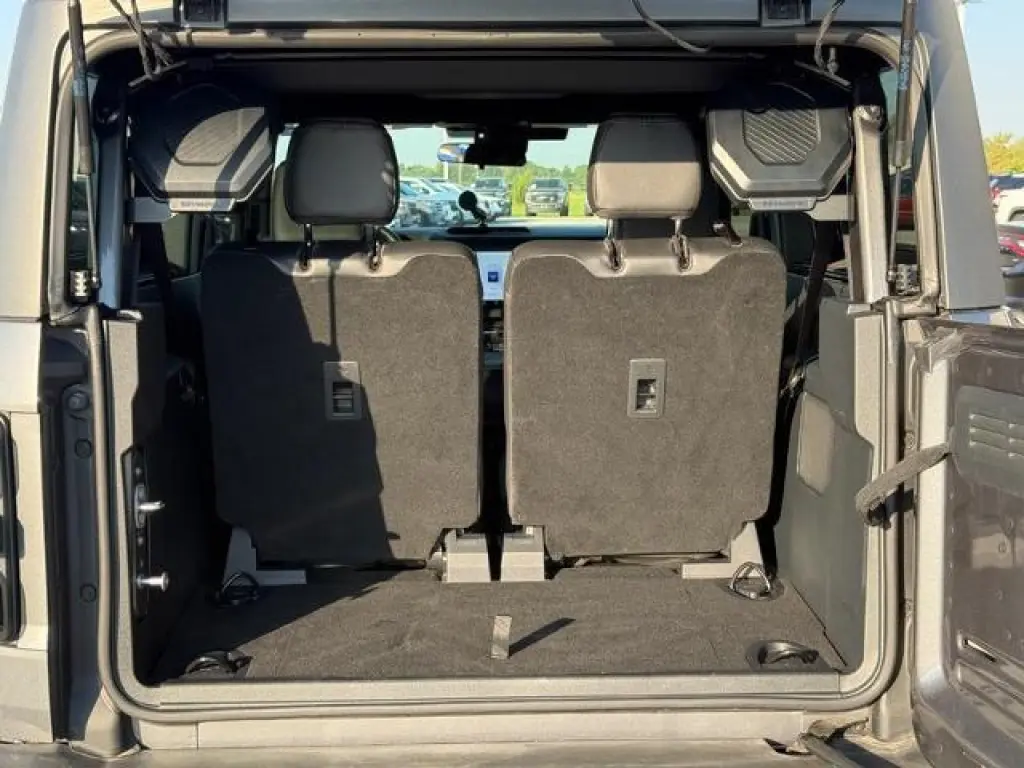 Ford Bronco 2025 4x4 Base 2dr SUV