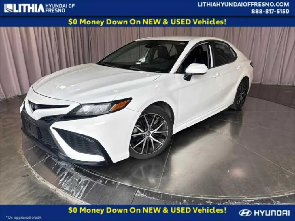 Toyota Camry 2022 SE 4dr Sedán