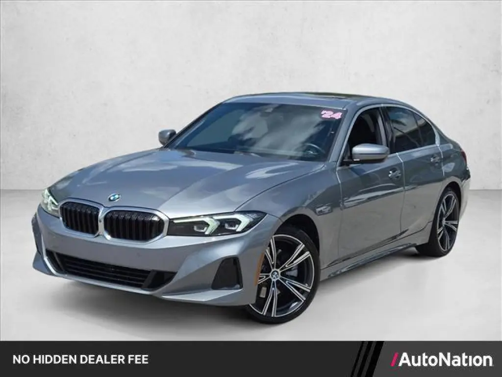 Serie 3 BMW 2024 330i 4dr Sedán