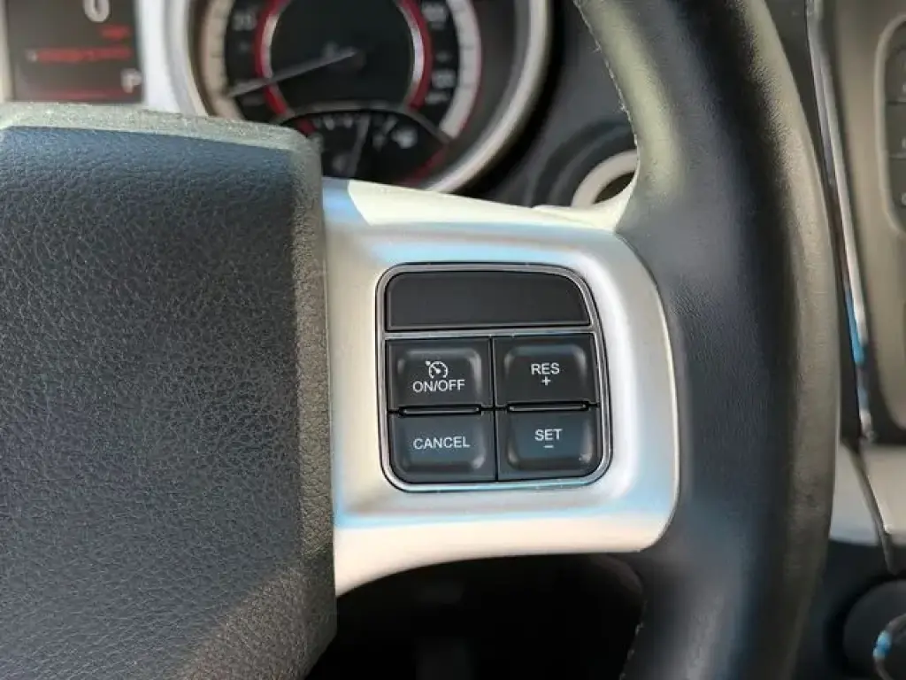 Dodge Journey 2020 SE Valor 4dr SUV
