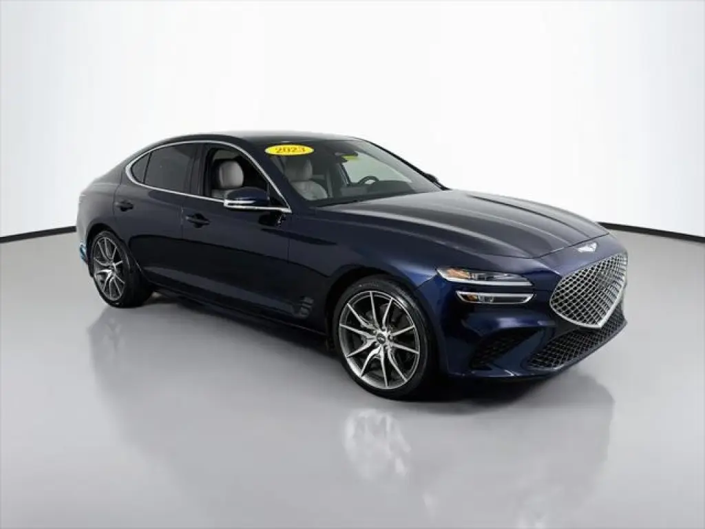 Genesis G70 2023 2.0T 4dr Sedan