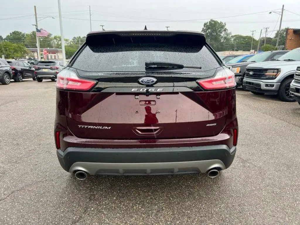 Ford Edge 2024 4x4 Titanium 4p SUV