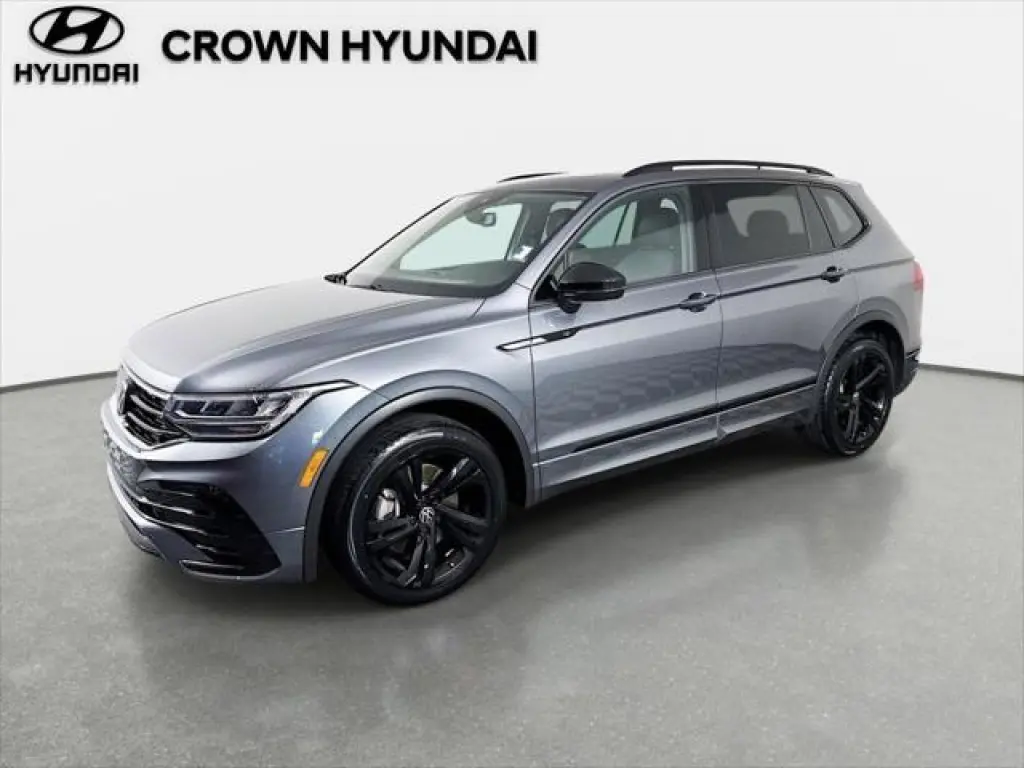 Volkswagen Tiguan 2023 SE R-Line Black 4dr SUV