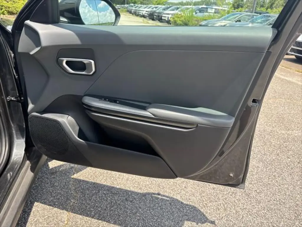 Kia K4 2025 LXS 4dr Sedn