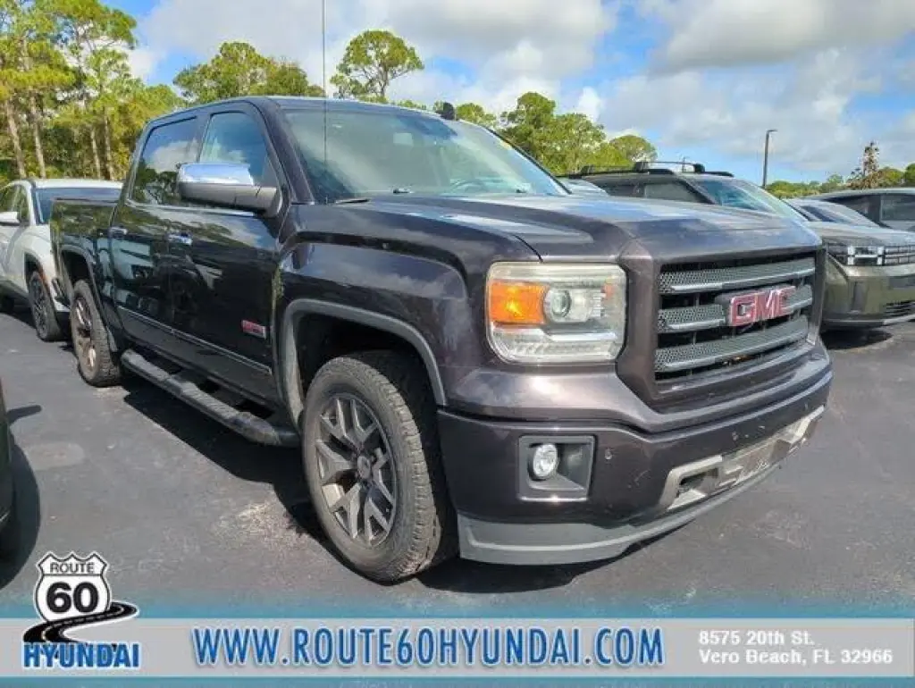 GMC Sierra 1500 2015 4x4 SLT 4dr Crew Cab 5.8 ft. SB