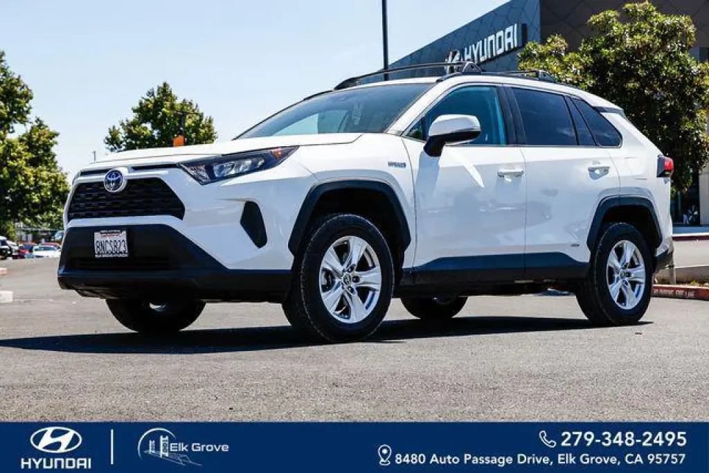 Toyota RAV4 Híbrido 2020 AWD LE SUV de 4 puertas