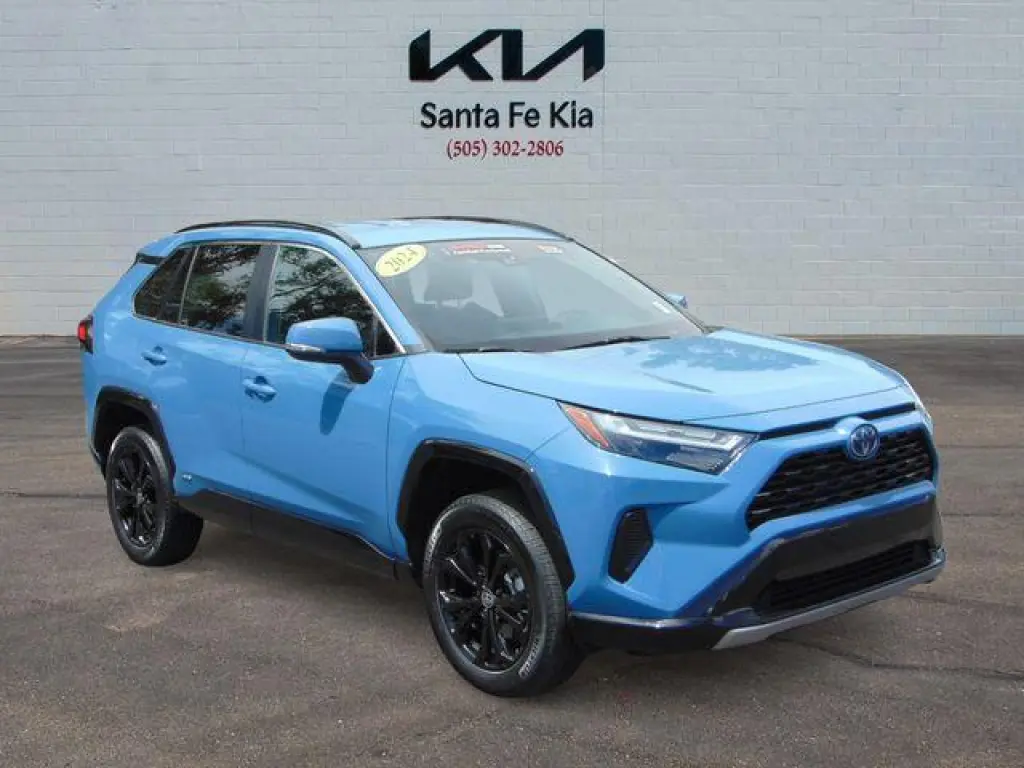 Toyota RAV4 Híbrido 2024 AWD SE 4dr SUV