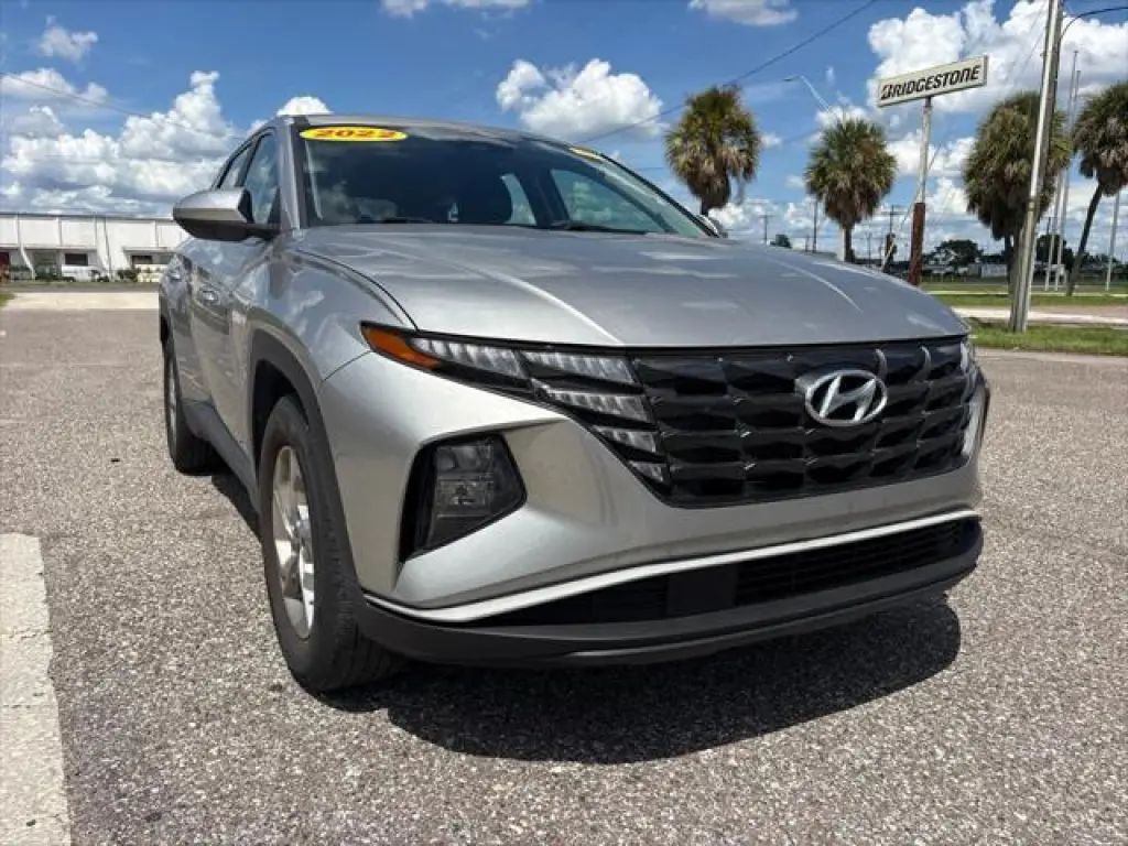 Hundai Tucson 2022 SE 4dr SUV (lanzamiento de mitad de año)