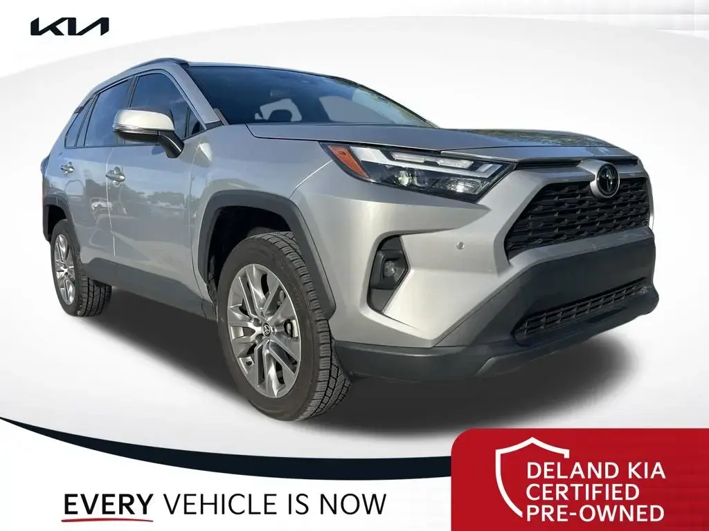 Toyota RAV4 2023 XLE Premium 4dr SUV