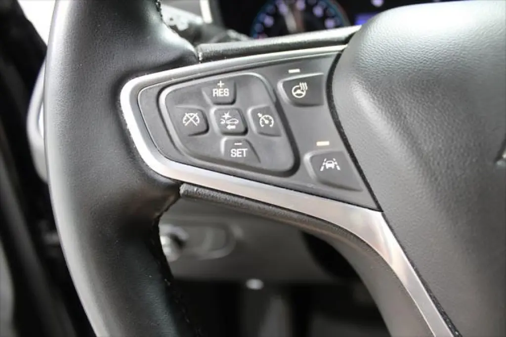 Chevrolet Equinox 2023 LT 4 tracción 4dr SUV con 1LT