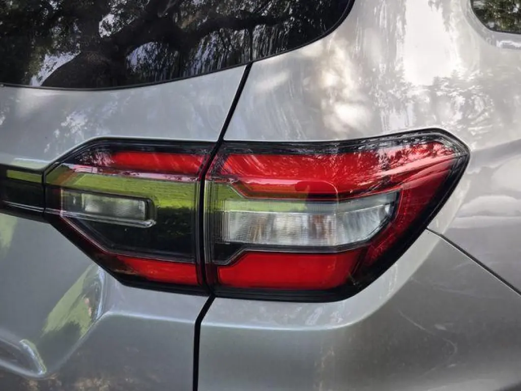Honda Pilot 2025 Touring 4p SUV
