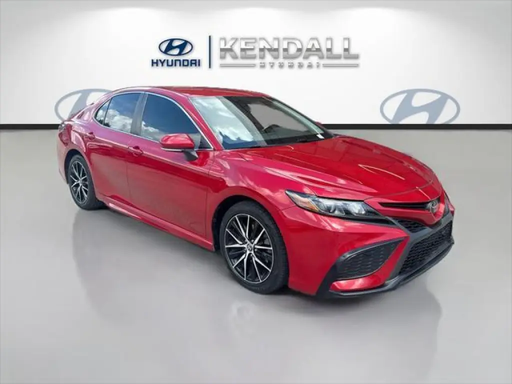 Toyota Camry 2022 SE 4p Sedan