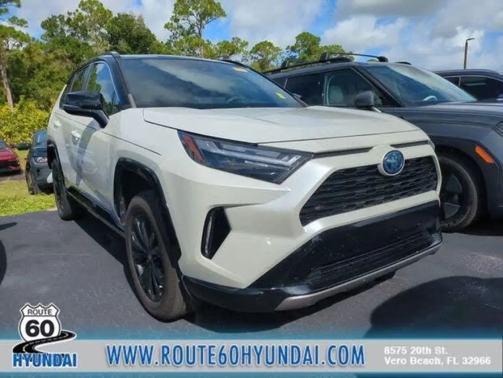 Toyota RAV4 Híbrido 2022 AWD XSE 4p SUV