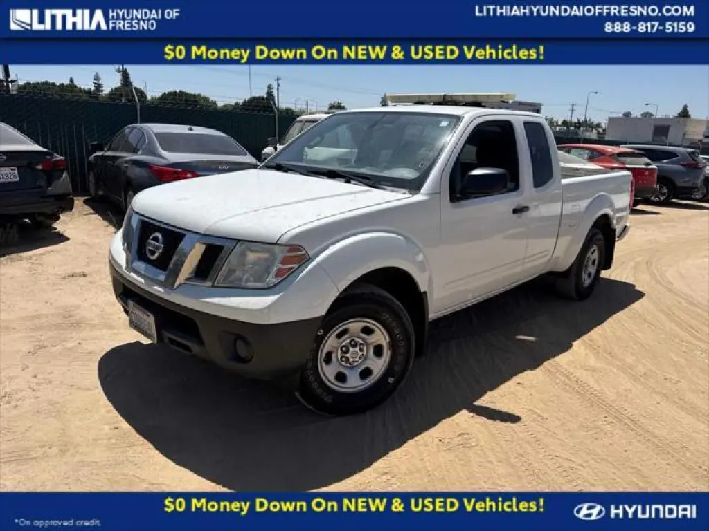 Nissan Frontier 2017 4x2 S 4dr King Cab 6.1 ft. SB 5M