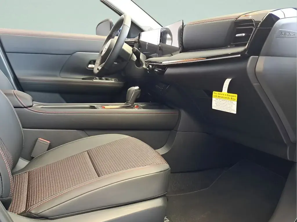 Nissan Kicks 2025 SR 4dr Crossover