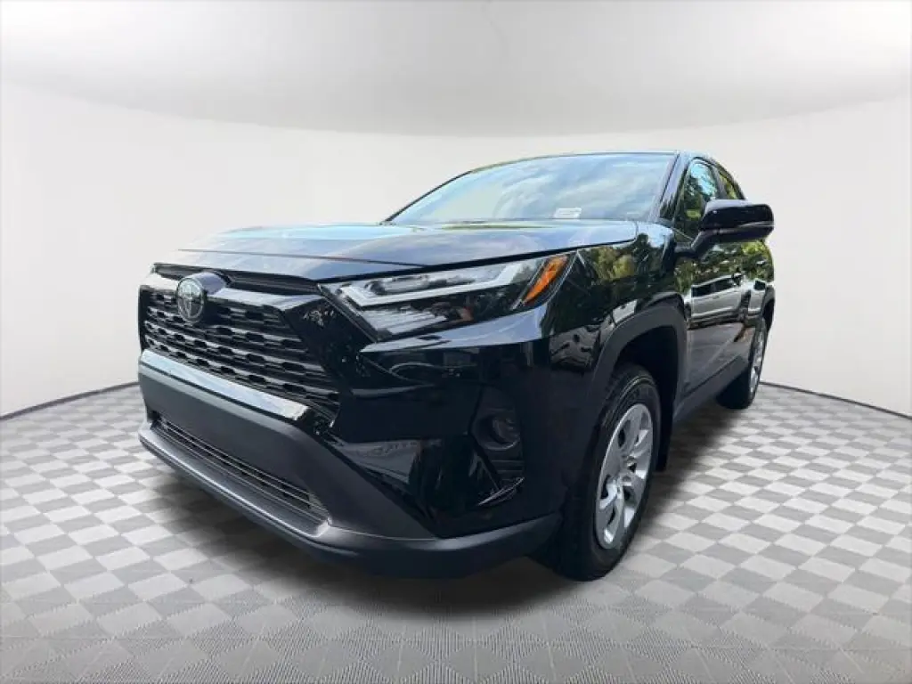 Toyota RAV4 2025 LE 4dr SUV