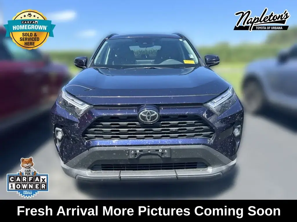 Toyota RAV4 2024 AWD XLE Premium 4dr SUV