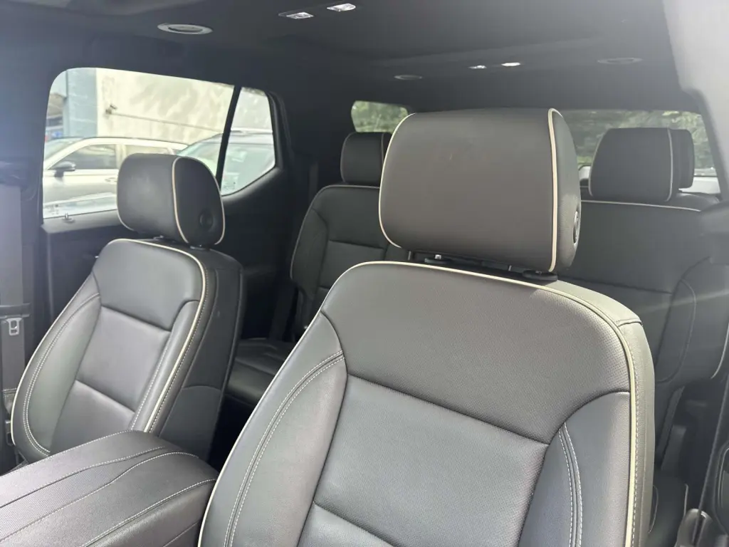Chevrolet Traverse 2023 4x4 Premier 4p SUV