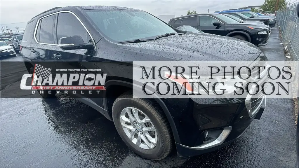 Chevrolet Traverse 2019 4x4 LT con tapicería de tela SUV de 4 puertas con paquete 1LT