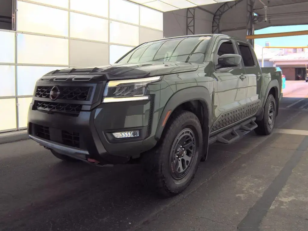 Nissan Frontier 2025 4x4 PRO-4X 4dr Crew Cab 5 ft. SB